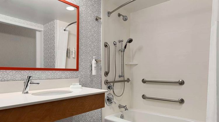 Hampton Inn Charlottesville Room