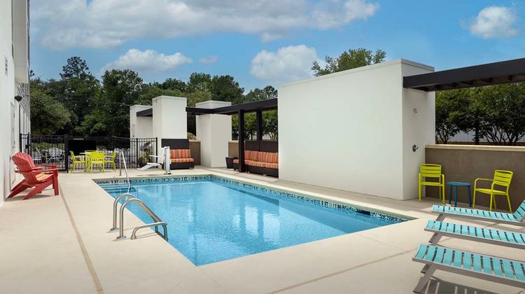 Home2 Stes by Hilton Charleston Airport Pool