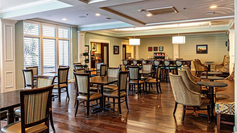 <b>Hampton Inn Charleston/Daniel Island Restaurant</b>. Images powered by <a href="https://iceportal.shijigroup.com/" title="IcePortal" target="_blank">IcePortal</a>.