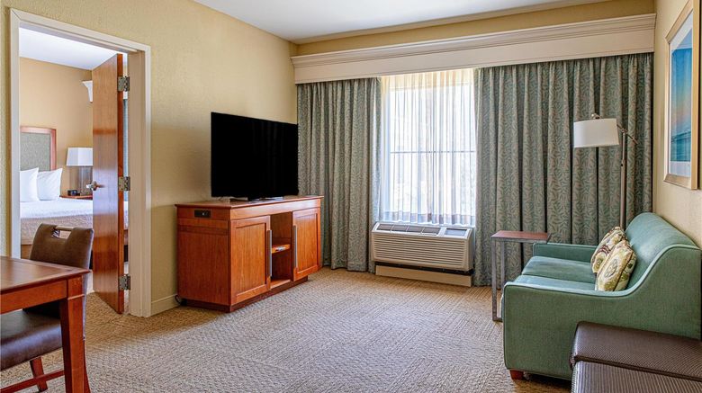 <b>Hampton Inn Charleston/Daniel Island Room</b>. Images powered by <a href="https://iceportal.shijigroup.com/" title="IcePortal" target="_blank">IcePortal</a>.