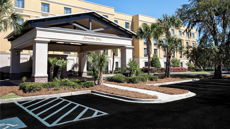 Hampton Inn Charleston/Daniel Island Exterior