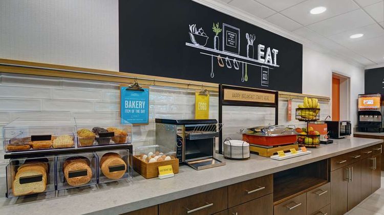 Hampton Inn Mt Pleasant-Patriots Point Restaurant