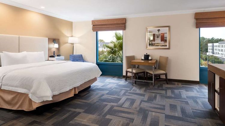 Hampton Inn Charleston North Room