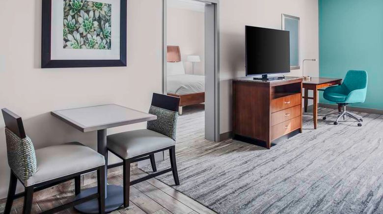 <b>Hilton Garden Inn Charleston/Mt Pleasant Room</b>. Images powered by <a href="https://iceportal.shijigroup.com/" title="IcePortal" target="_blank">IcePortal</a>.