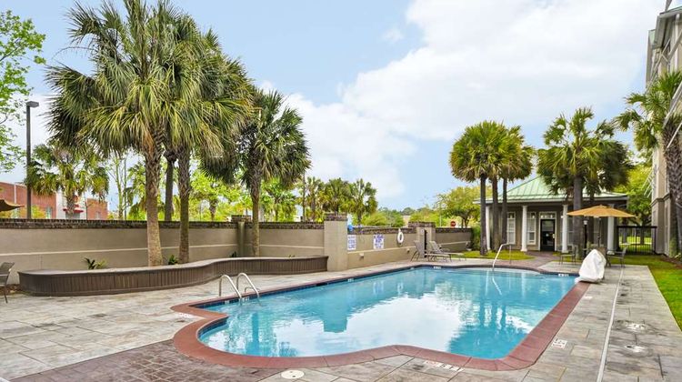 Hampton Inn Charleston/West Ashley Pool