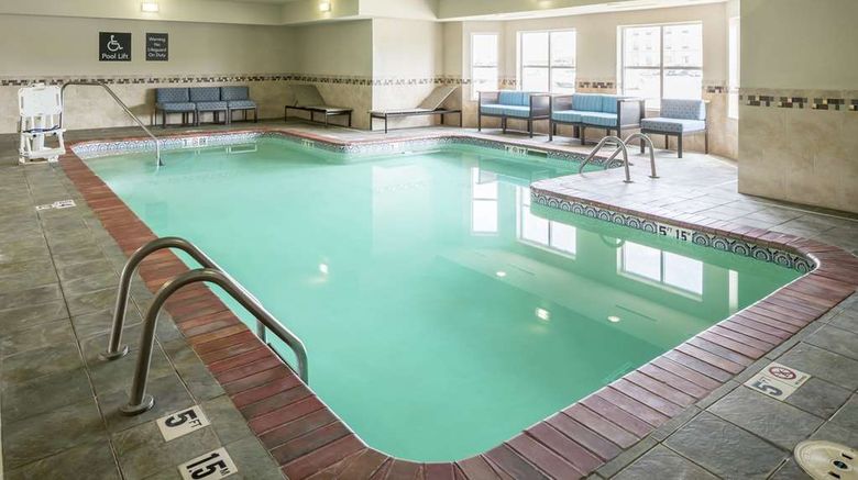 <b>Homewood Suites Cedar Rapids North Pool</b>. Images powered by <a href="https://iceportal.shijigroup.com/" title="IcePortal" target="_blank">IcePortal</a>.