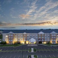 Homewood Suites Cedar Rapids North