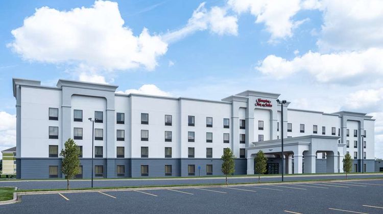 Hampton Inn & Suites Cedar Rapids-North Exterior