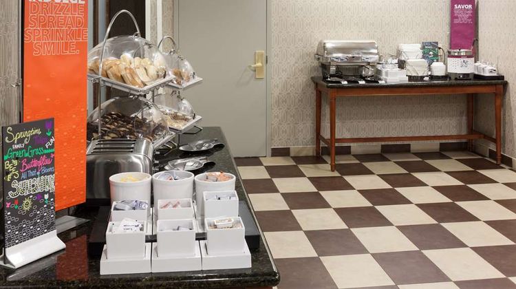Hampton Inn & Suites Cedar Rapids-North Restaurant