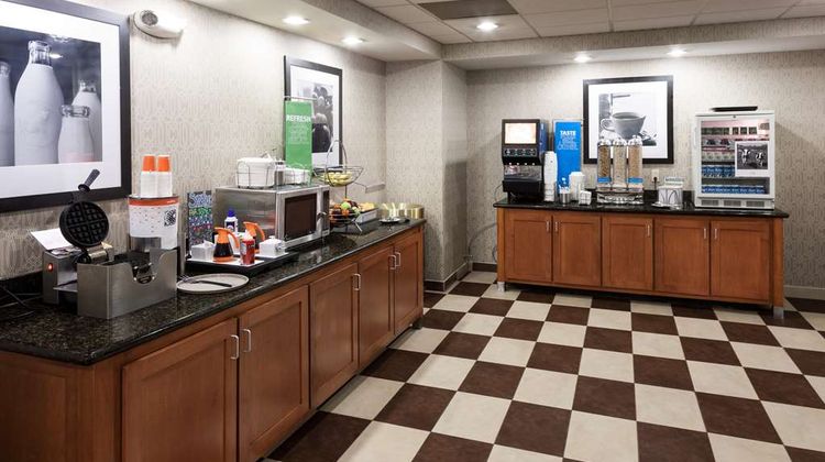 Hampton Inn & Suites Cedar Rapids-North Restaurant