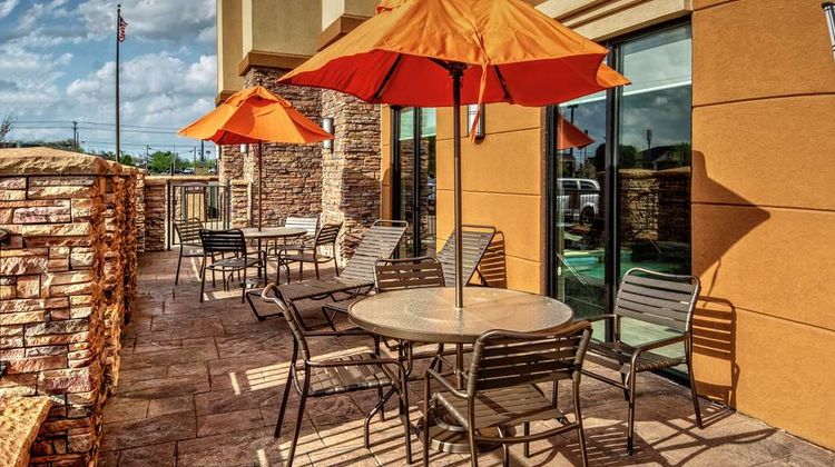 Hampton Inn & Suites, Clarksville, TN Exterior