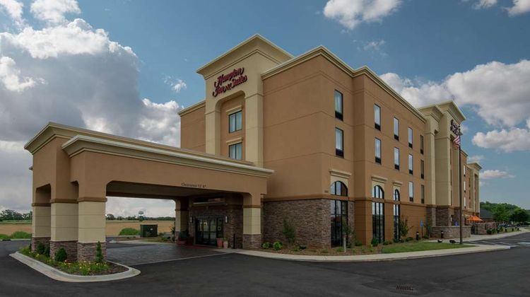 Hampton Inn & Suites, Clarksville, TN Exterior