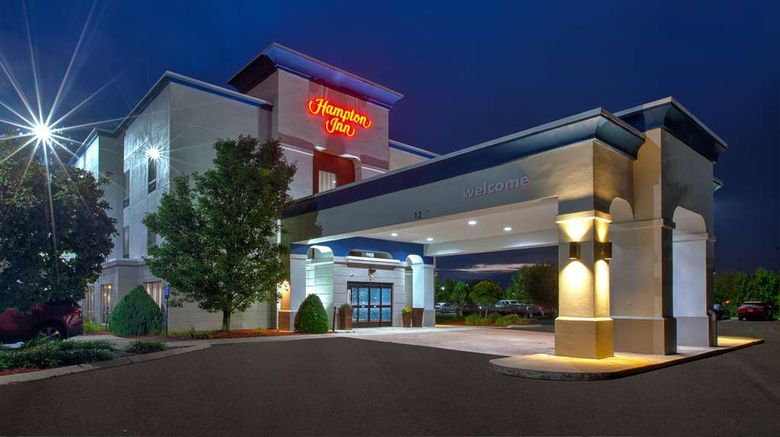 <b>Hampton Inn Clarion Exterior</b>. Images powered by <a href="https://iceportal.shijigroup.com/" title="IcePortal" target="_blank">IcePortal</a>.