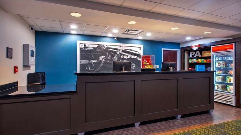<b>Hampton Inn Clarion Lobby</b>. Images powered by <a href="https://iceportal.shijigroup.com/" title="IcePortal" target="_blank">IcePortal</a>.