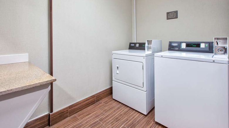 <b>Hampton Inn Clarion Other</b>. Images powered by <a href="https://iceportal.shijigroup.com/" title="IcePortal" target="_blank">IcePortal</a>.