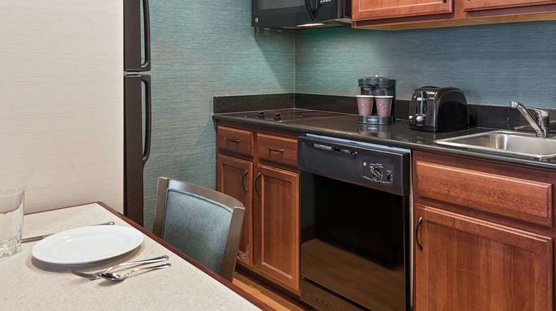 <b>Homewood Suites by Hilton Cleveland Other</b>. Images powered by <a href="https://iceportal.shijigroup.com/" title="IcePortal" target="_blank">IcePortal</a>.