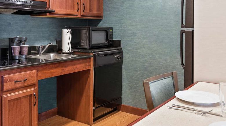 <b>Homewood Suites by Hilton Cleveland Other</b>. Images powered by <a href="https://iceportal.shijigroup.com/" title="IcePortal" target="_blank">IcePortal</a>.