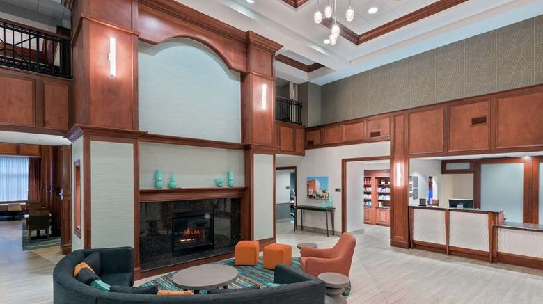<b>Homewood Suites by Hilton Cleveland Lobby</b>. Images powered by <a href="https://iceportal.shijigroup.com/" title="IcePortal" target="_blank">IcePortal</a>.