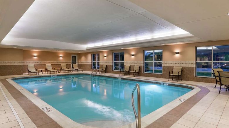 <b>Homewood Suites by Hilton Cleveland Pool</b>. Images powered by <a href="https://iceportal.shijigroup.com/" title="IcePortal" target="_blank">IcePortal</a>.