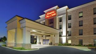 Hampton Inn & Suites Elyria