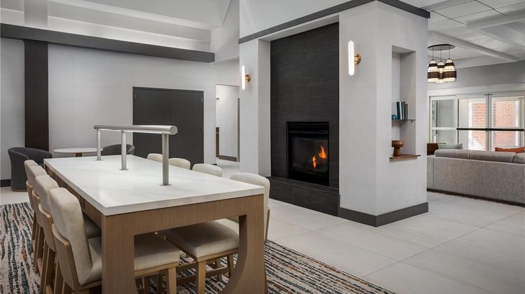 Homewood Suites Hilton Cleveland Solon Restaurant