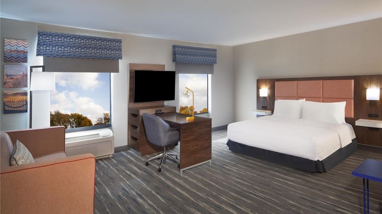 <b>Hampton Inn & Suites Cleveland/Mentor Room</b>. Images powered by <a href="https://iceportal.shijigroup.com/" title="IcePortal" target="_blank">IcePortal</a>.