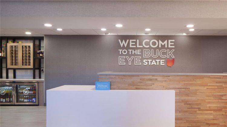 Hampton Inn & Suites Cleveland/Mentor Lobby