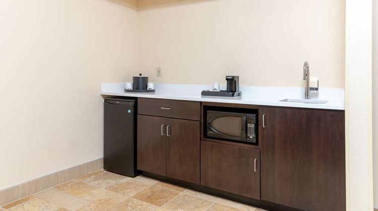 Hampton Inn & Suites Cleveland Arpt Other