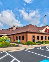 Hampton Inn & Suites Cleveland Arpt