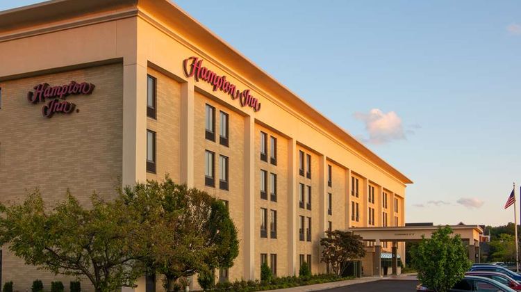 Hampton Inn Solon Exterior
