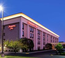 Hampton Inn Solon Exterior