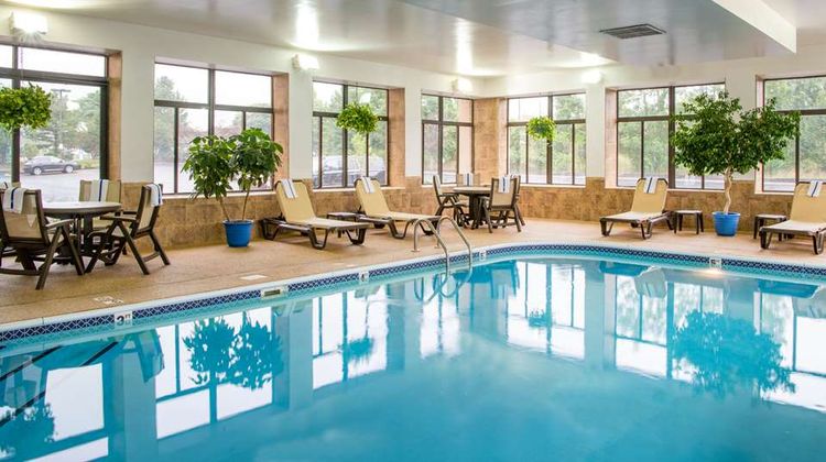 Hampton Inn Solon Pool
