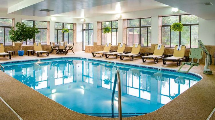 Hampton Inn Solon Pool