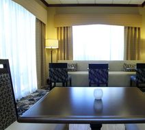 Hampton Inn Clinton Lobby