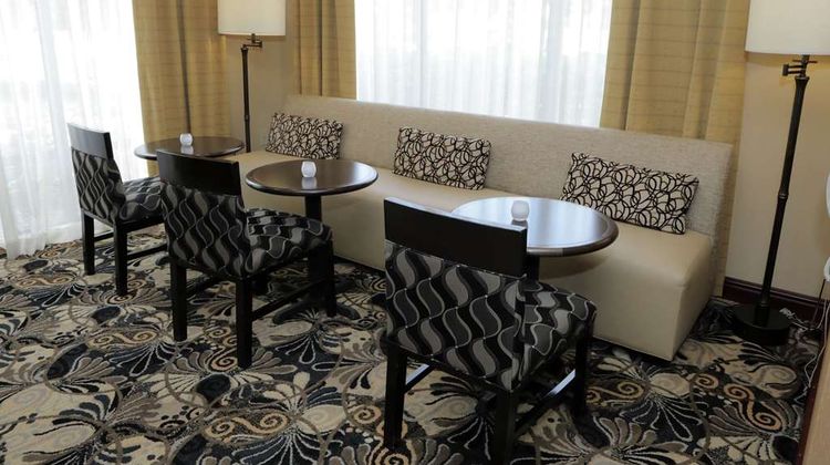 Hampton Inn Clinton Lobby