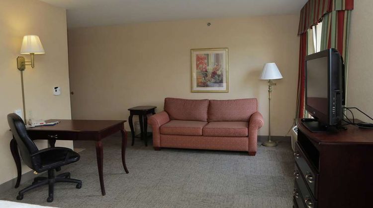 Hampton Inn Clinton Room