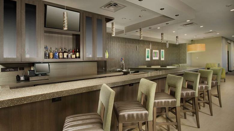 <b>Hilton Garden Inn College Station Restaurant</b>. Images powered by <a href="https://iceportal.shijigroup.com/" title="IcePortal" target="_blank">IcePortal</a>.