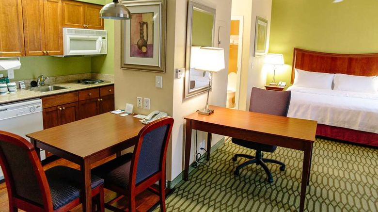 <b>Homewood Suites College Station Room</b>. Images powered by <a href="https://iceportal.shijigroup.com/" title="IcePortal" target="_blank">IcePortal</a>.