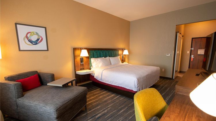 Hampton Inn & Suites College Station Room