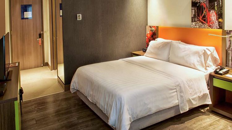 Hampton Inn by Hilton Cali Other