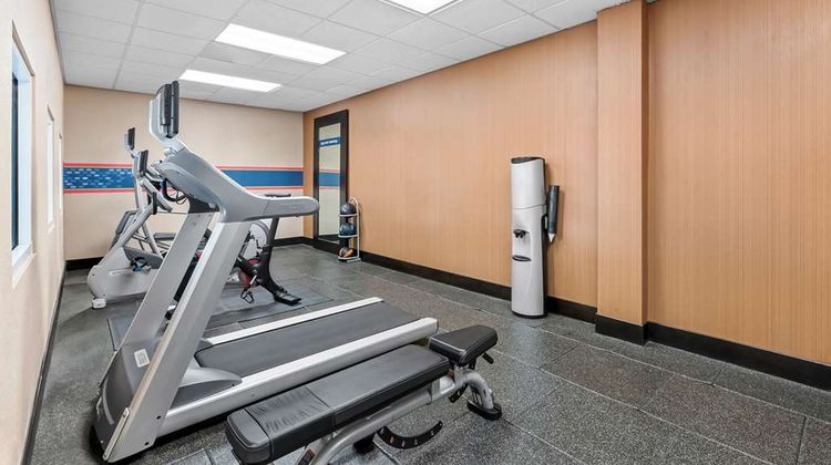 Hampton Inn & Suites Charlotte/Airport Health