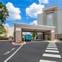Hampton Inn & Suites Charlotte/Airport