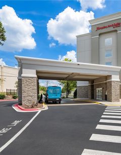 Hampton Inn & Suites Charlotte/Airport