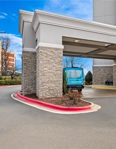 Hampton Inn & Suites Charlotte/Airport