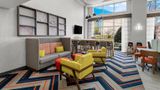 Hampton Inn & Suites Charlotte/Airport Lobby