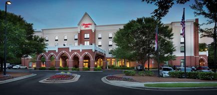 Hampton Inn Charlotte - Belmont Exterior