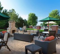 Hampton Inn Charlotte - Belmont Exterior