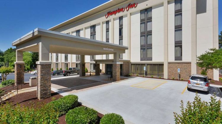 Hampton Inn Charlotte-North/Lake Norman Exterior