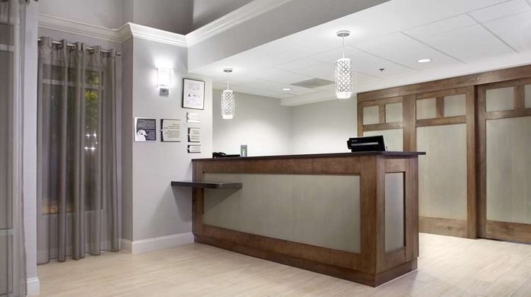 Trellis Lake Pointe Lobby