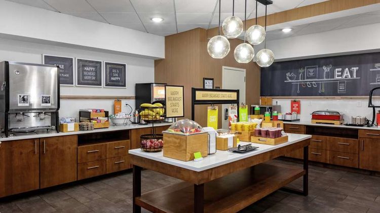 Hampton Inn & Stes Charlotte at Concord Restaurant